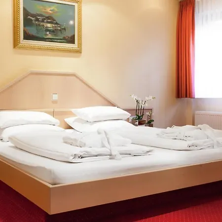 Ramsteiner Hof מלון